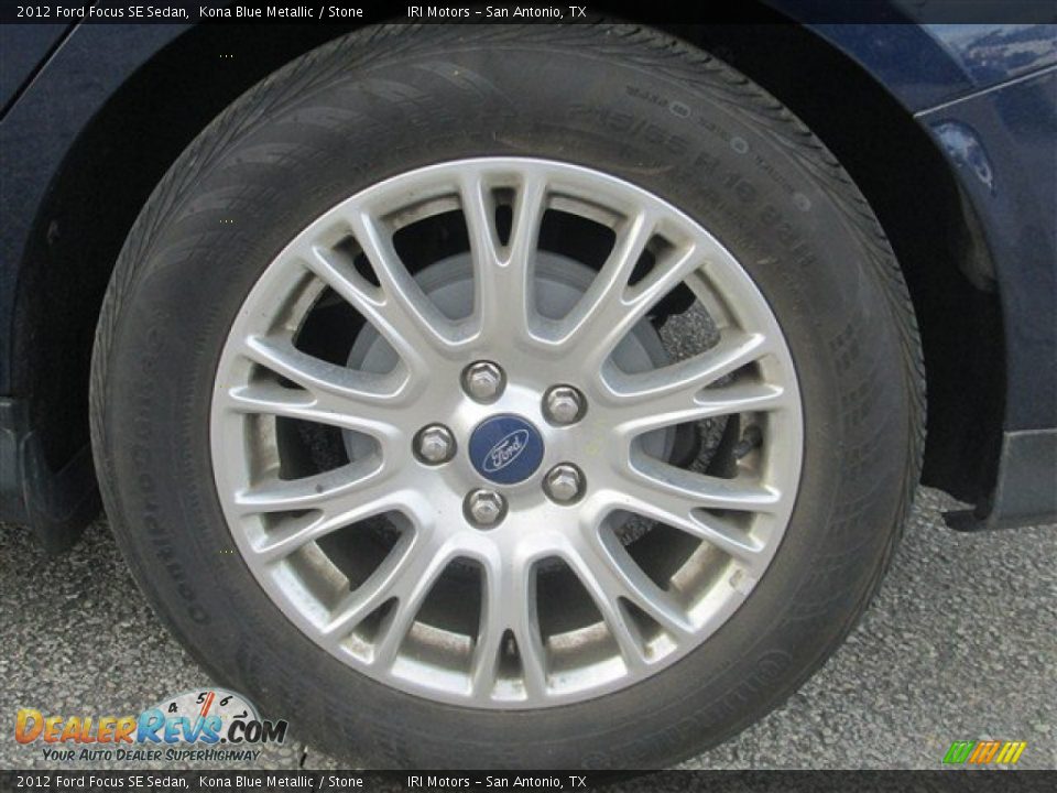 2012 Ford Focus SE Sedan Kona Blue Metallic / Stone Photo #6