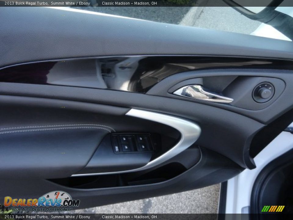 2013 Buick Regal Turbo Summit White / Ebony Photo #3