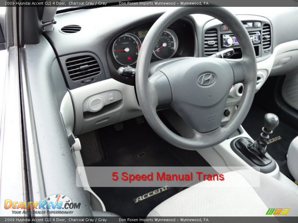 2009 Hyundai Accent GLS 4 Door Charcoal Gray / Gray Photo #5