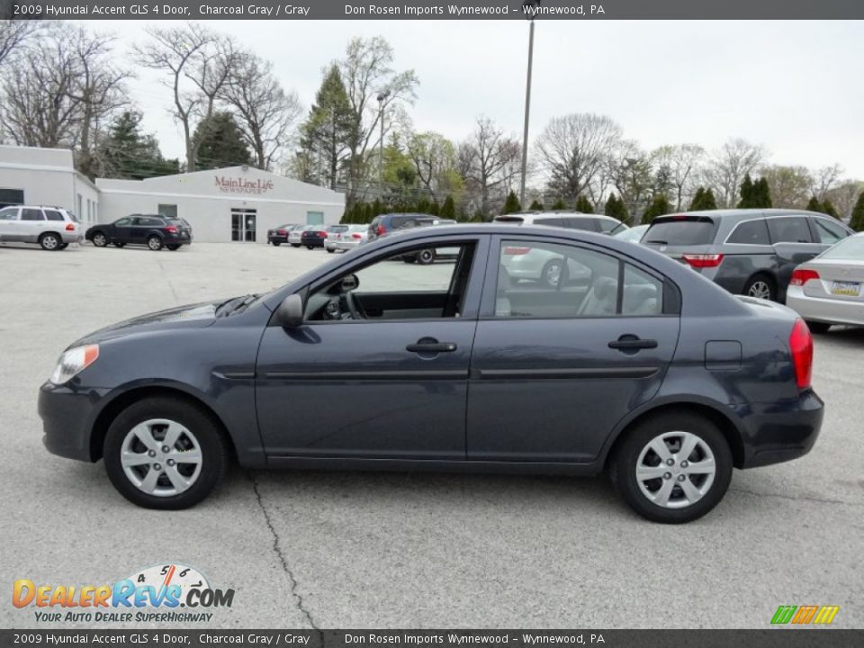 2009 Hyundai Accent GLS 4 Door Charcoal Gray / Gray Photo #12