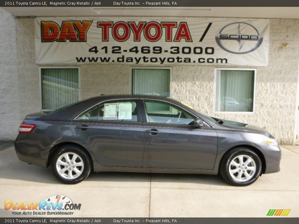 2011 Toyota Camry LE Magnetic Gray Metallic / Ash Photo #1