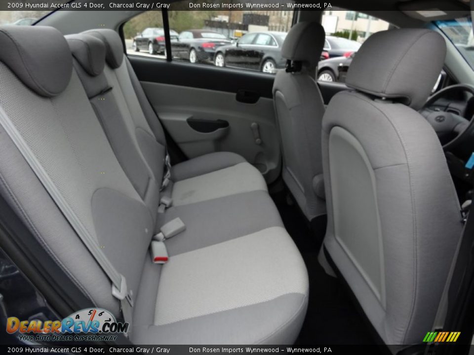 2009 Hyundai Accent GLS 4 Door Charcoal Gray / Gray Photo #21
