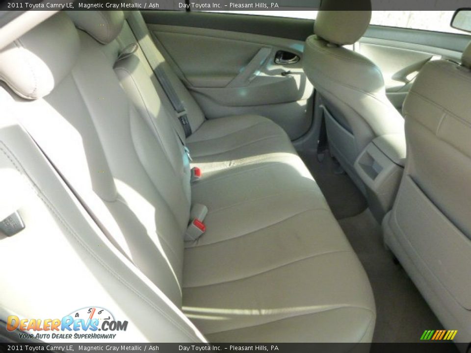 2011 Toyota Camry LE Magnetic Gray Metallic / Ash Photo #12