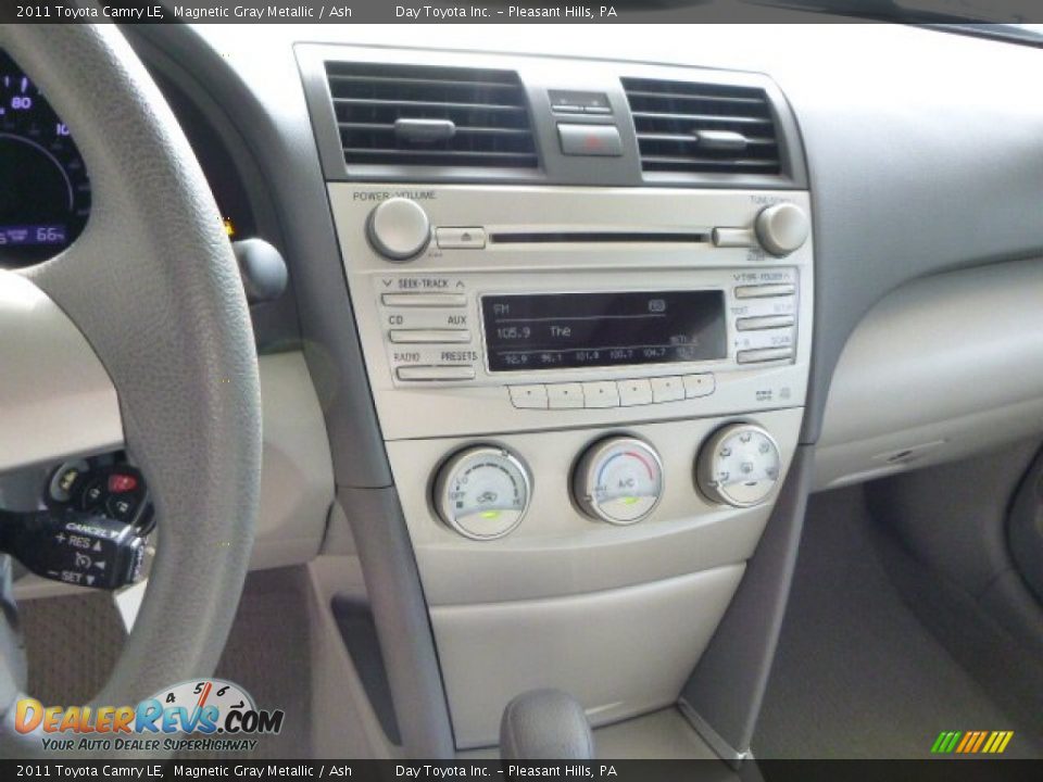 2011 Toyota Camry LE Magnetic Gray Metallic / Ash Photo #18