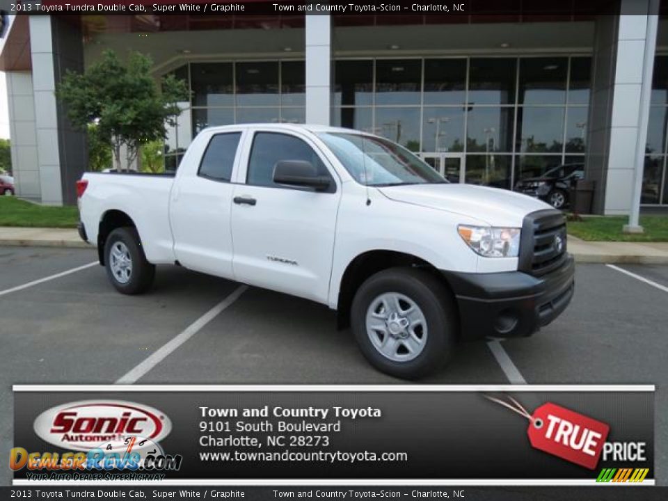 2013 Toyota Tundra Double Cab Super White / Graphite Photo #1