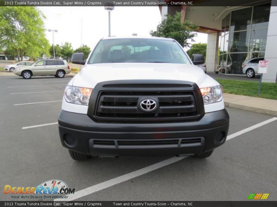 2013 Toyota Tundra Double Cab Super White / Graphite Photo #2
