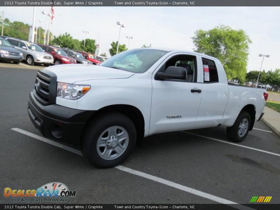 2013 Toyota Tundra Double Cab Super White / Graphite Photo #3