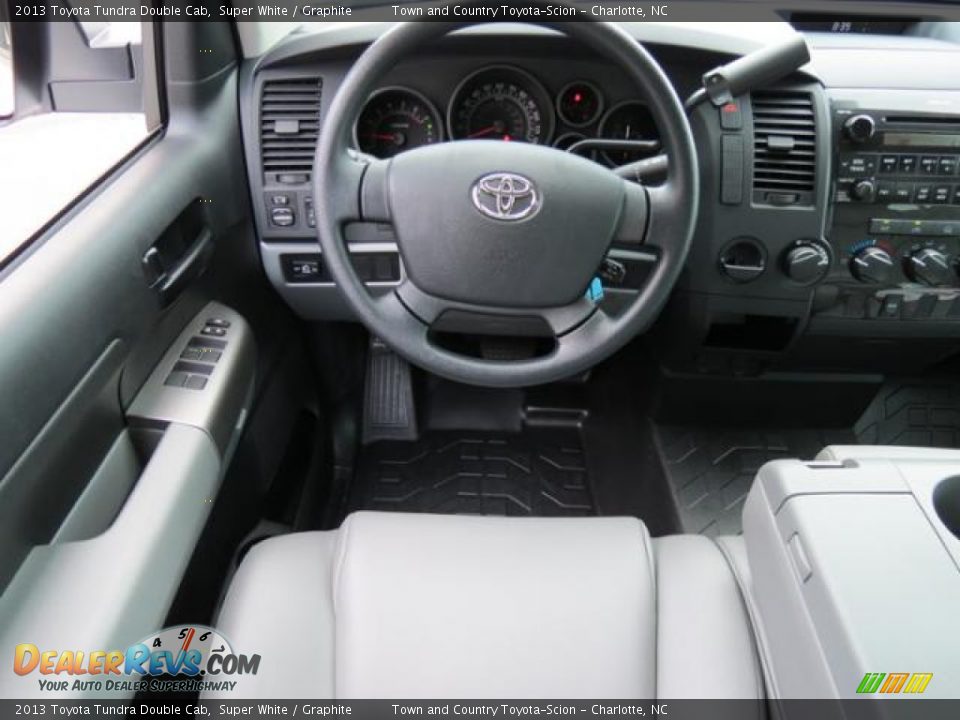2013 Toyota Tundra Double Cab Super White / Graphite Photo #5