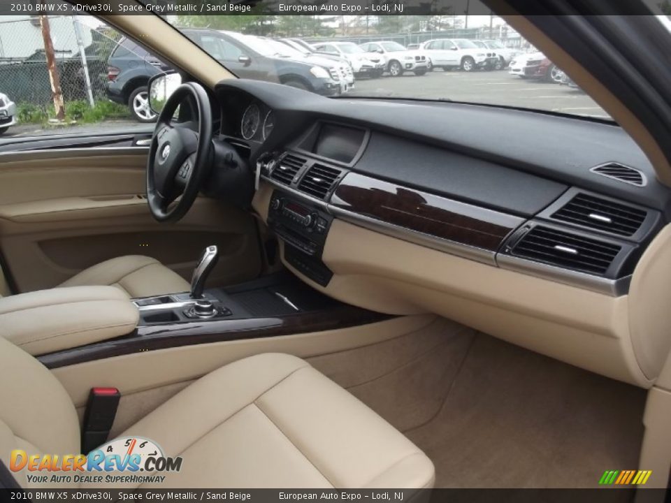 2010 BMW X5 xDrive30i Space Grey Metallic / Sand Beige Photo #6