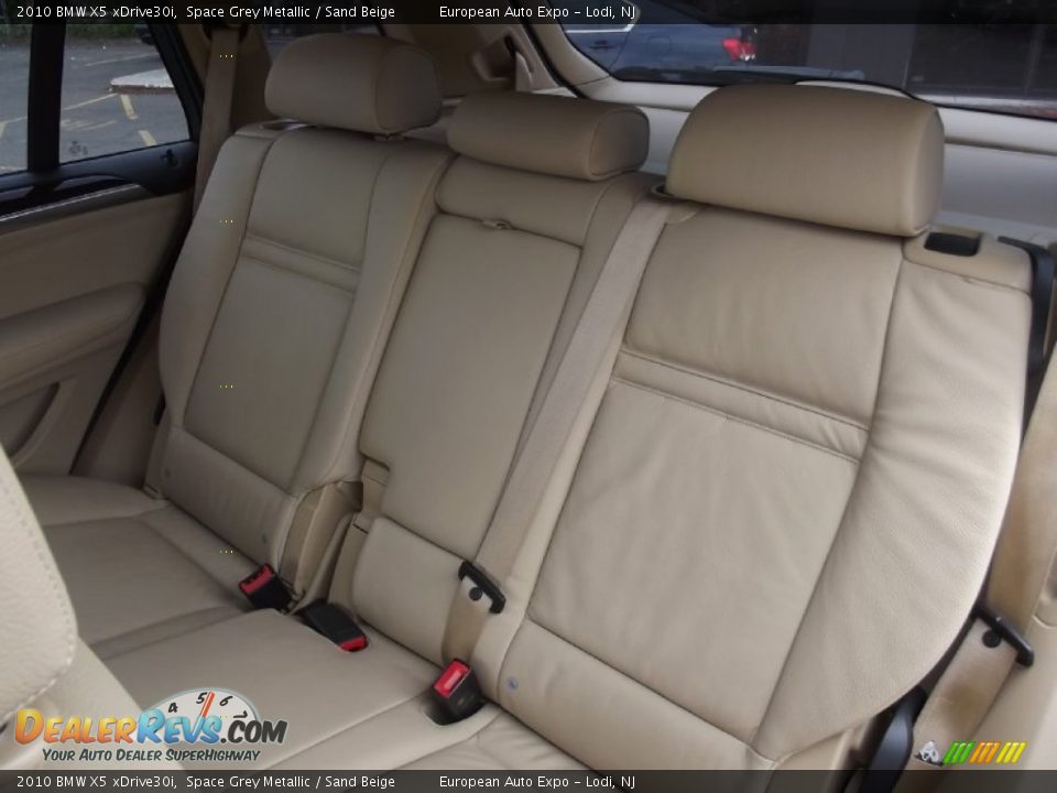 2010 BMW X5 xDrive30i Space Grey Metallic / Sand Beige Photo #12