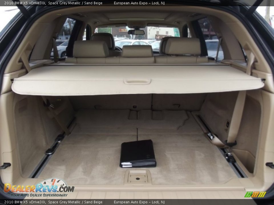 2010 BMW X5 xDrive30i Space Grey Metallic / Sand Beige Photo #15
