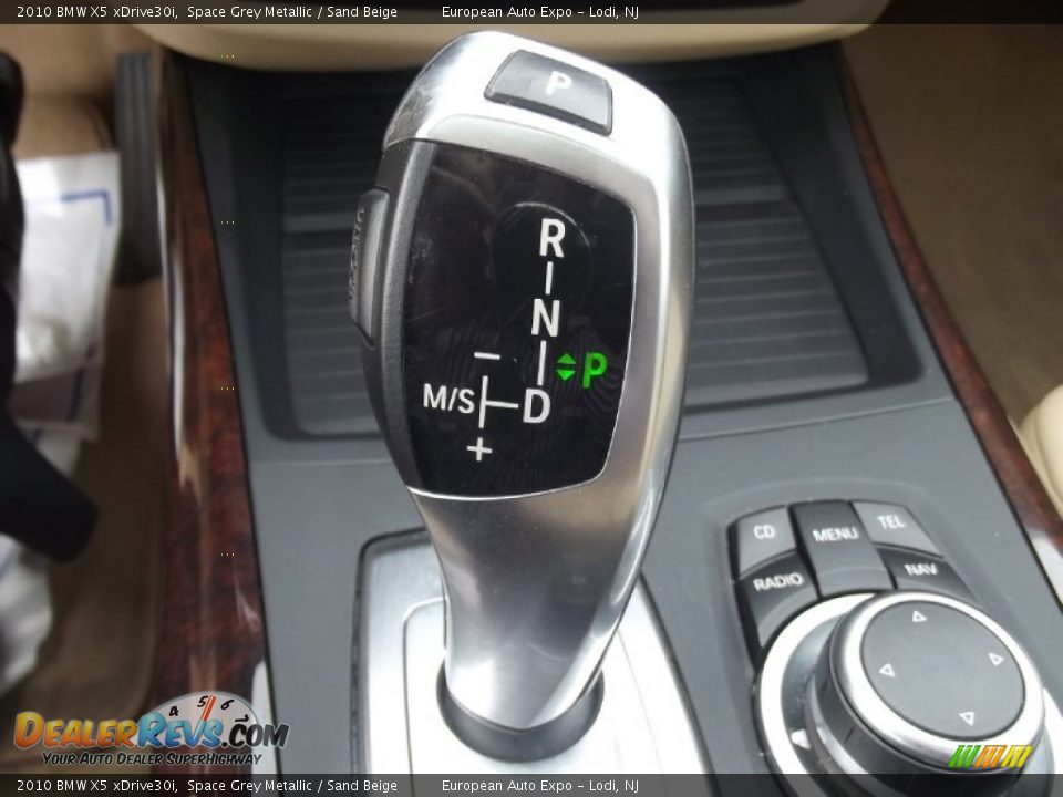 2010 BMW X5 xDrive30i Space Grey Metallic / Sand Beige Photo #24