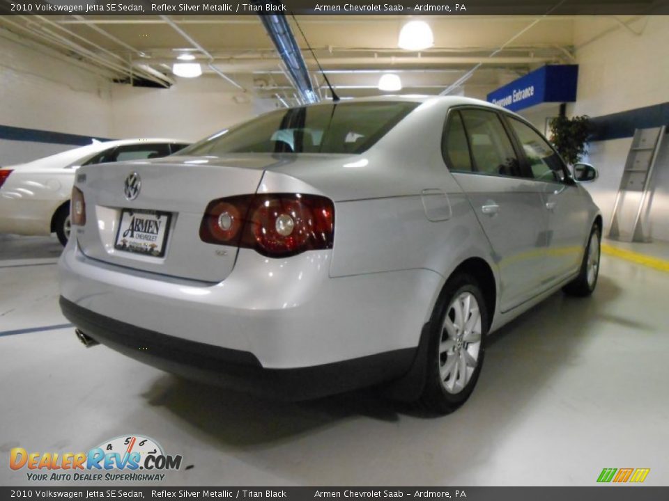 2010 Volkswagen Jetta SE Sedan Reflex Silver Metallic / Titan Black Photo #5