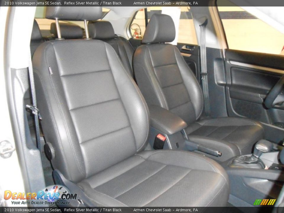 2010 Volkswagen Jetta SE Sedan Reflex Silver Metallic / Titan Black Photo #14