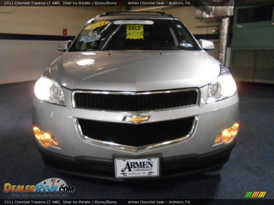 2011 Chevrolet Traverse LT AWD Silver Ice Metallic / Ebony/Ebony Photo #2