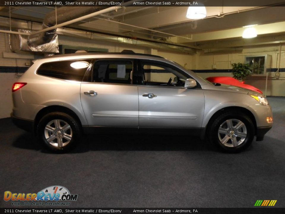2011 Chevrolet Traverse LT AWD Silver Ice Metallic / Ebony/Ebony Photo #4