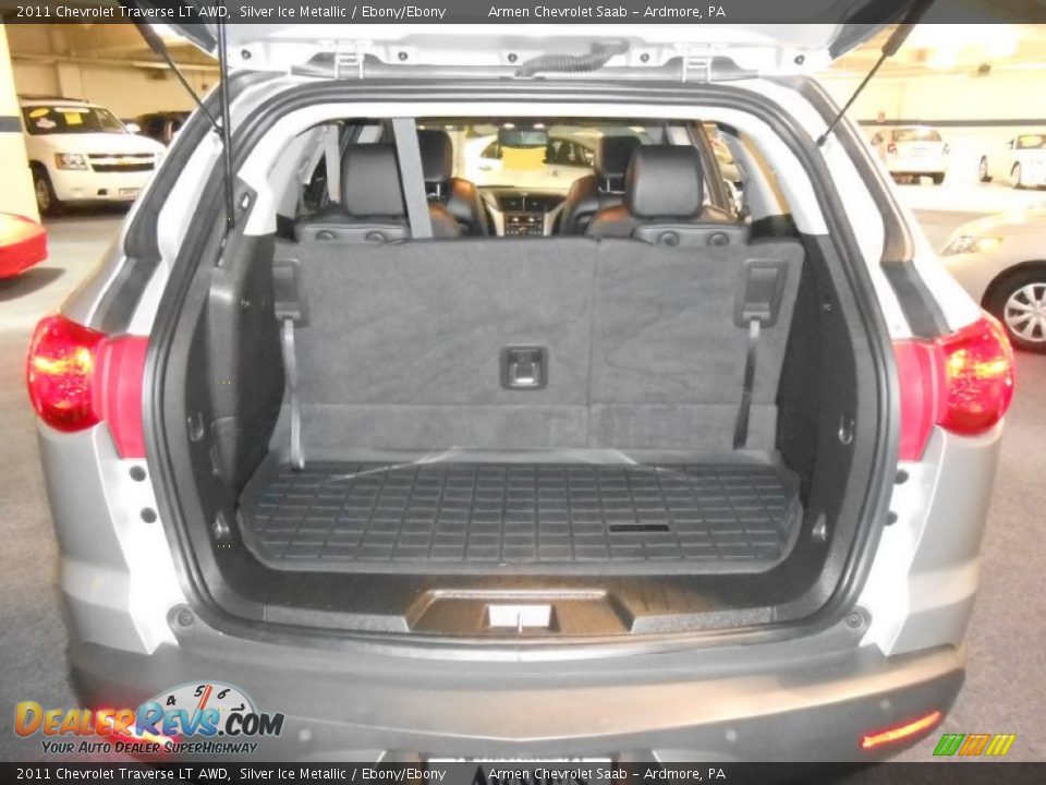 2011 Chevrolet Traverse LT AWD Silver Ice Metallic / Ebony/Ebony Photo #16