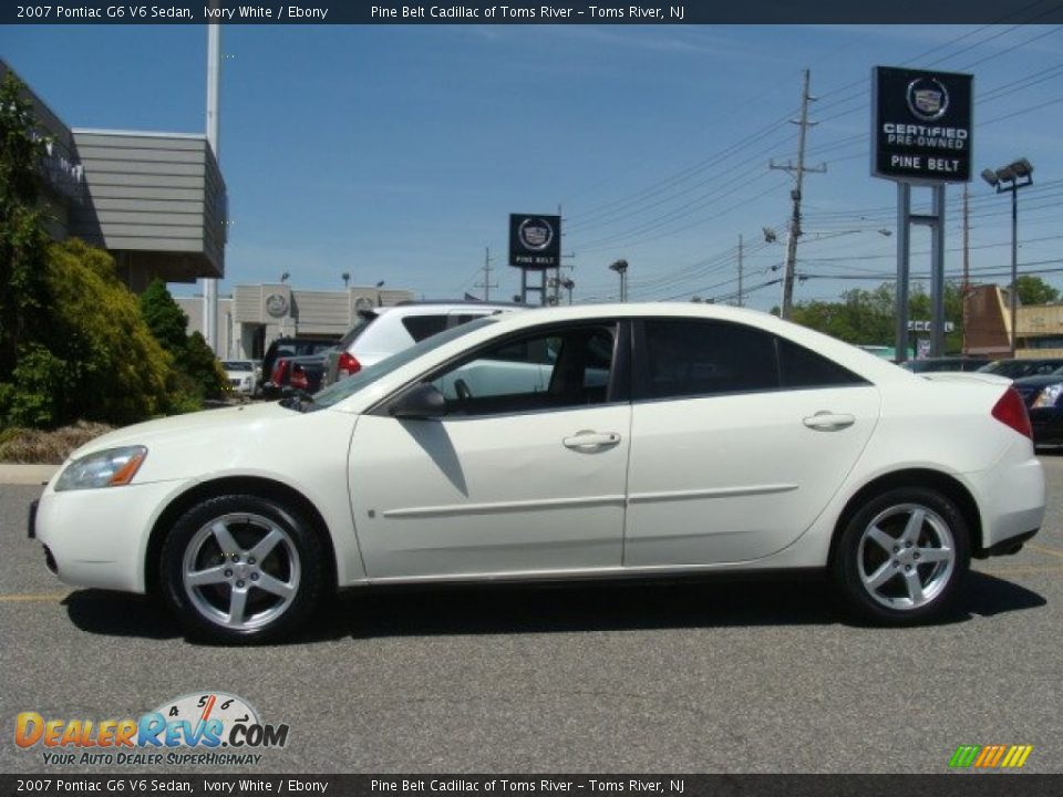 2007 Pontiac G6 V6 Sedan Ivory White / Ebony Photo #4