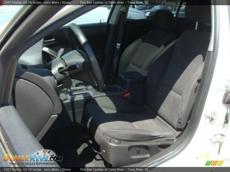 2007 Pontiac G6 V6 Sedan Ivory White / Ebony Photo #11
