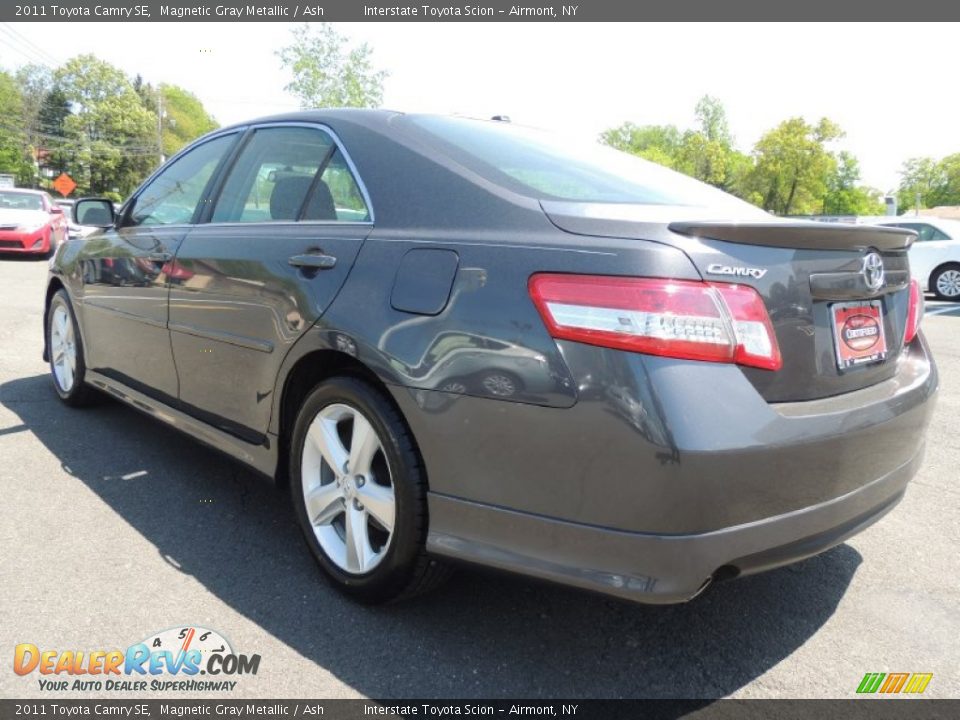 2011 Toyota Camry SE Magnetic Gray Metallic / Ash Photo #6