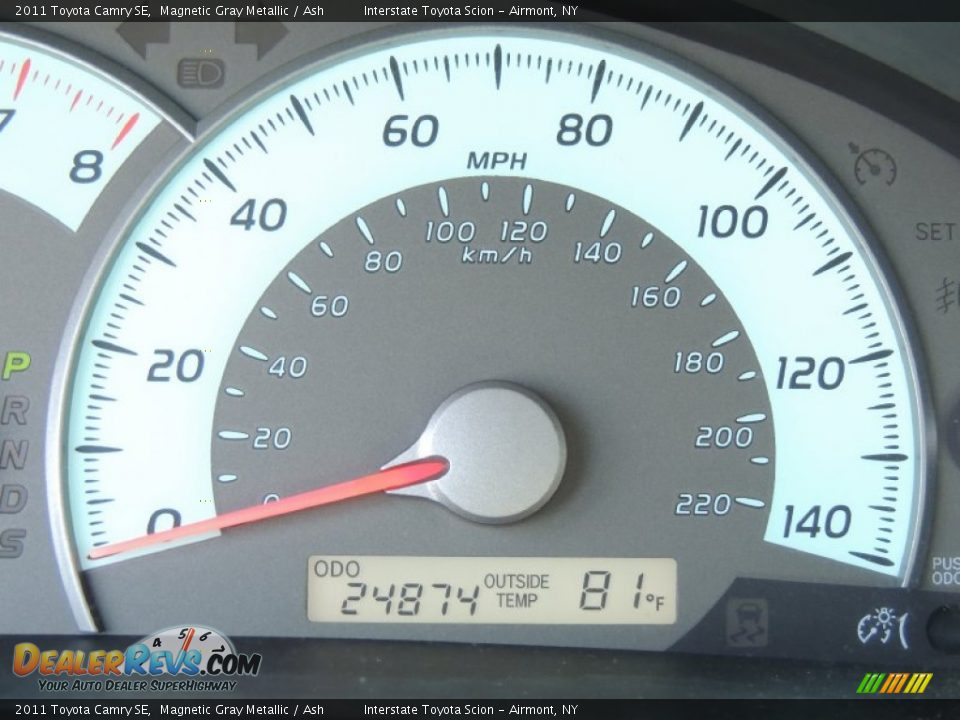 2011 Toyota Camry SE Magnetic Gray Metallic / Ash Photo #14