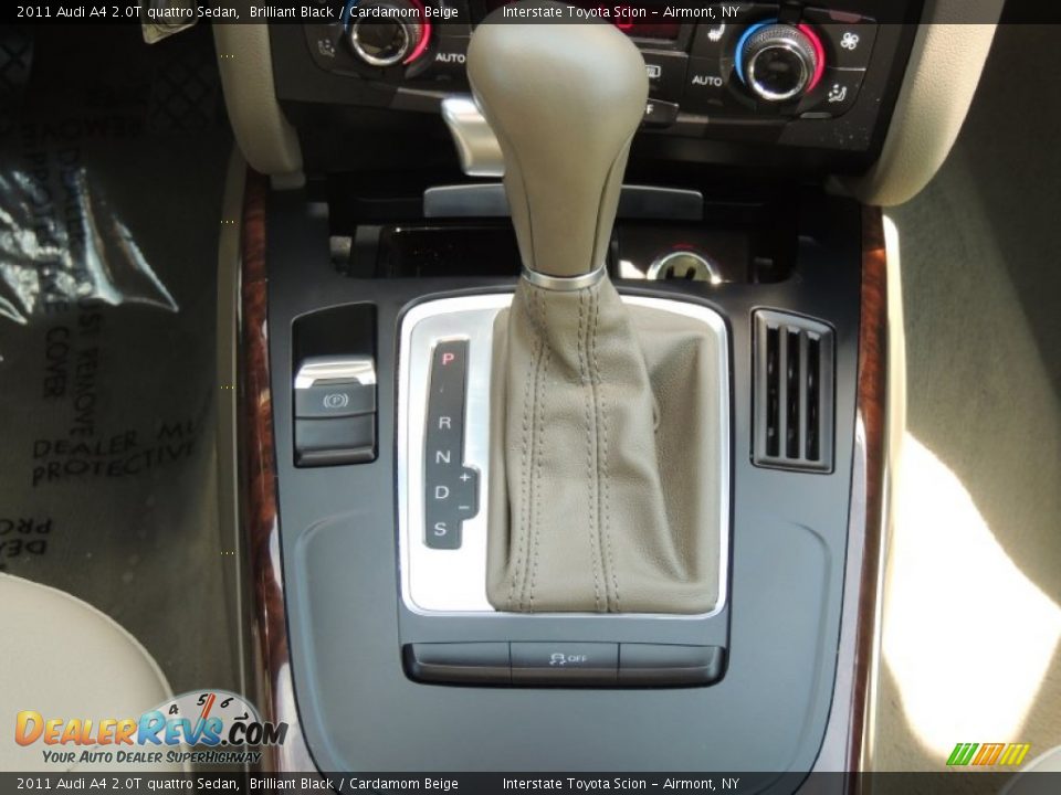 2011 Audi A4 2.0T quattro Sedan Brilliant Black / Cardamom Beige Photo #16