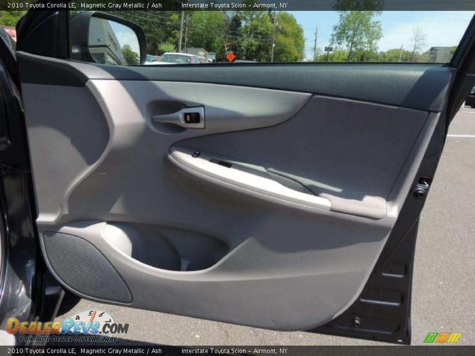 2010 Toyota Corolla LE Magnetic Gray Metallic / Ash Photo #19