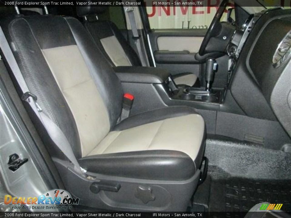 2008 Ford Explorer Sport Trac Limited Vapor Silver Metallic / Dark Charcoal Photo #18