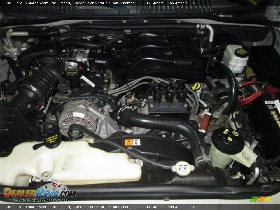 2008 Ford Explorer Sport Trac Limited Vapor Silver Metallic / Dark Charcoal Photo #22