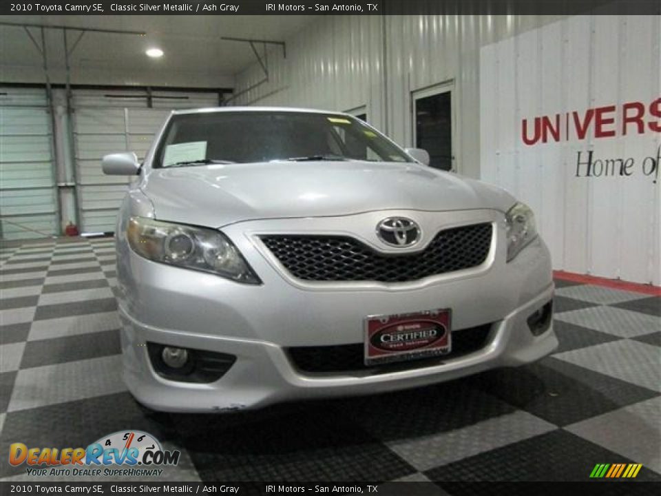 2010 Toyota Camry SE Classic Silver Metallic / Ash Gray Photo #2