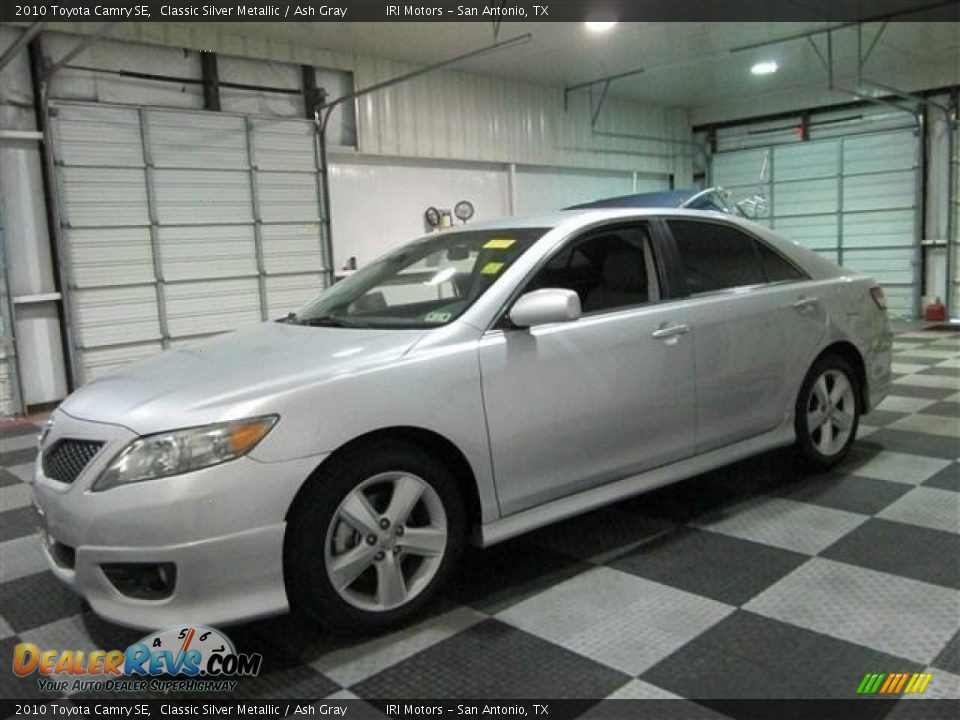 2010 Toyota Camry SE Classic Silver Metallic / Ash Gray Photo #4