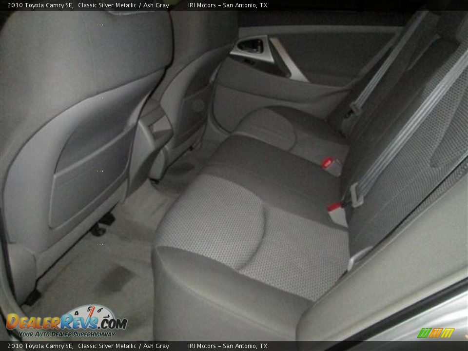 2010 Toyota Camry SE Classic Silver Metallic / Ash Gray Photo #20