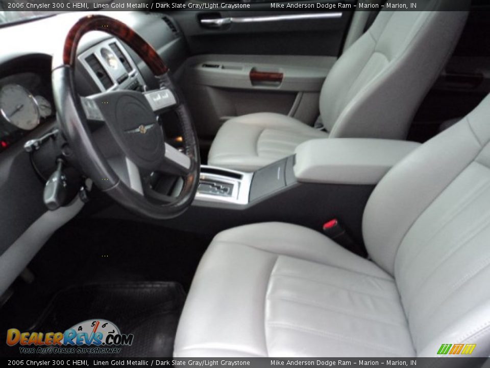 2006 Chrysler 300 C HEMI Linen Gold Metallic / Dark Slate Gray/Light Graystone Photo #5