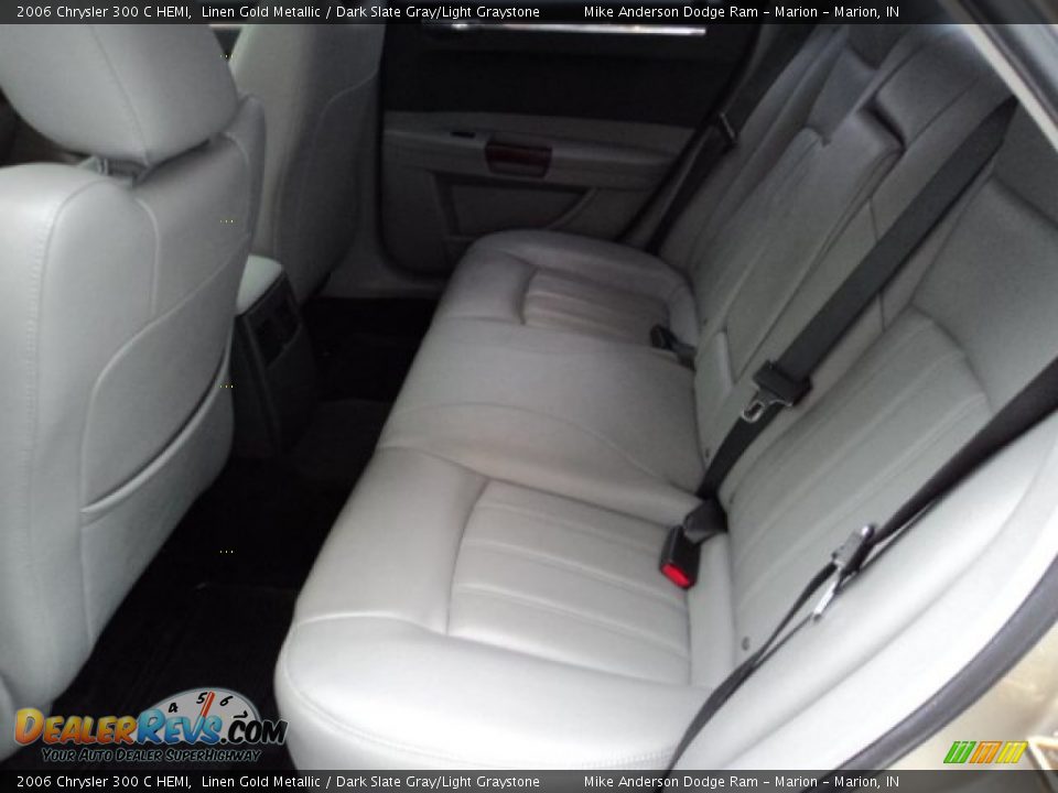 2006 Chrysler 300 C HEMI Linen Gold Metallic / Dark Slate Gray/Light Graystone Photo #8