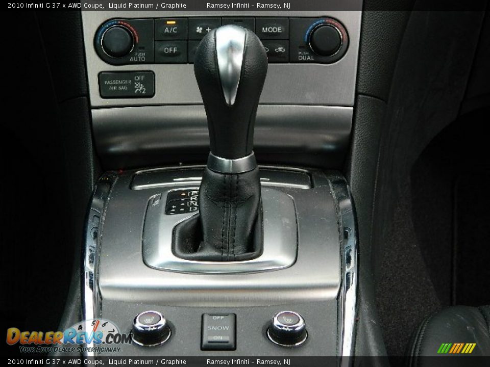2010 Infiniti G 37 x AWD Coupe Shifter Photo #19