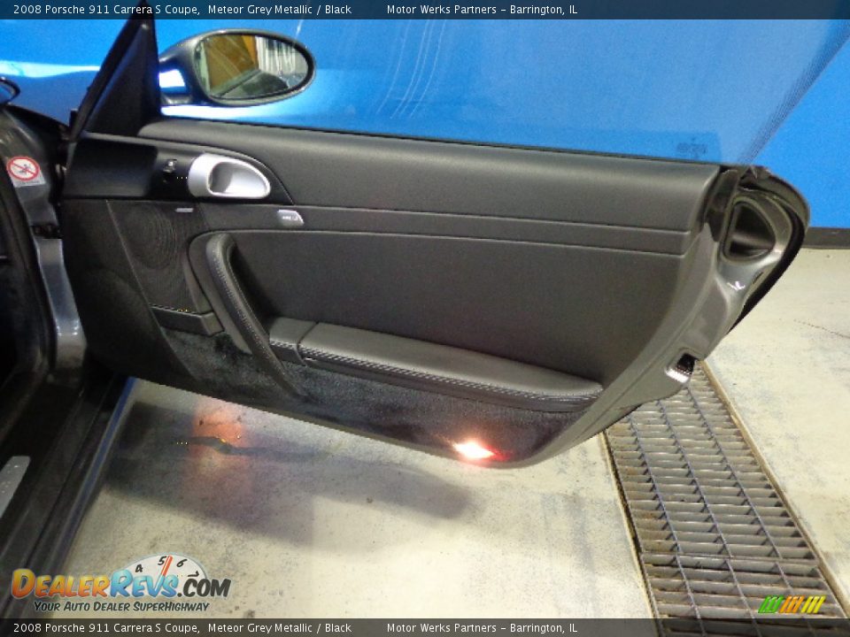 Door Panel of 2008 Porsche 911 Carrera S Coupe Photo #32