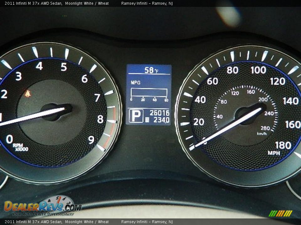 2011 Infiniti M 37x AWD Sedan Moonlight White / Wheat Photo #17