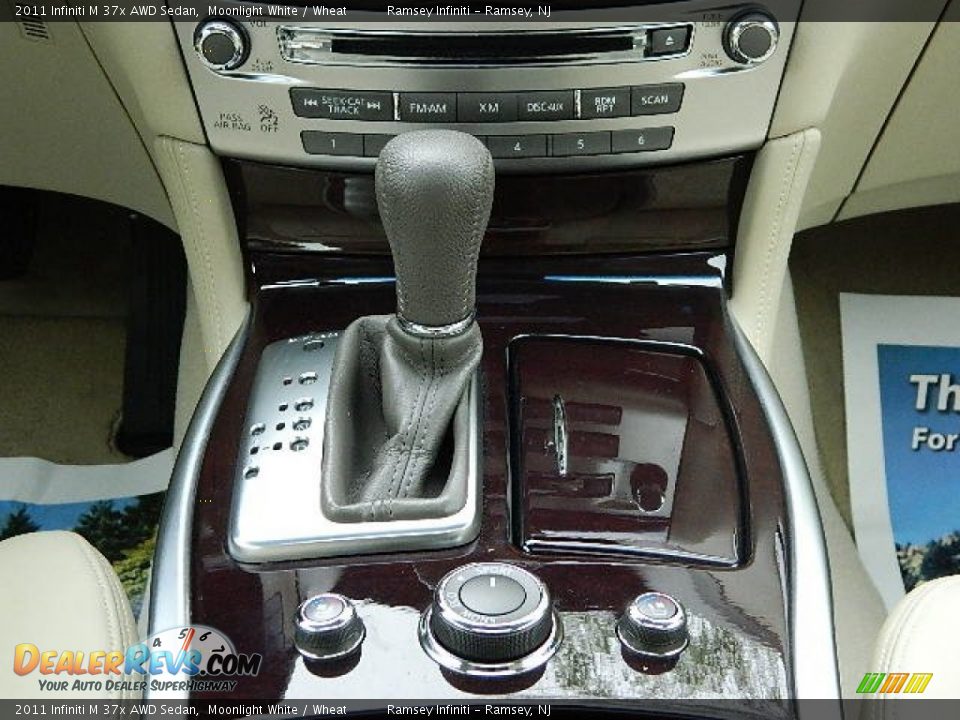 2011 Infiniti M 37x AWD Sedan Moonlight White / Wheat Photo #19