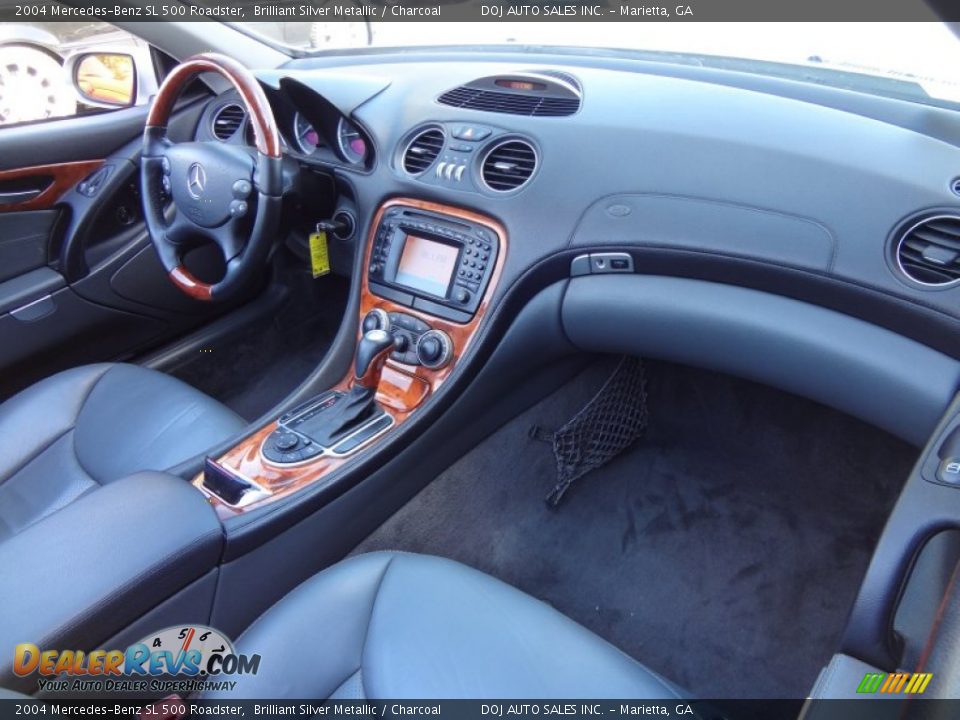 Dashboard of 2004 Mercedes-Benz SL 500 Roadster Photo #14