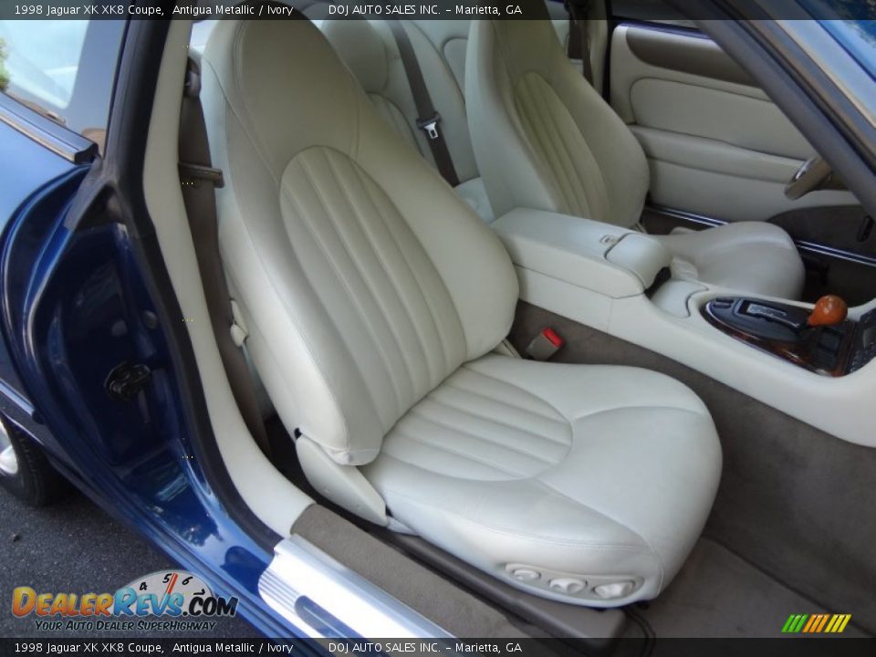 1998 Jaguar XK XK8 Coupe Antigua Metallic / Ivory Photo #17