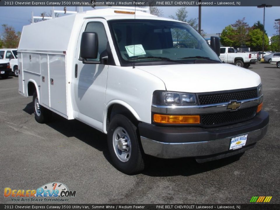 2013 Chevrolet Express Cutaway 3500 Utility Van Summit White / Medium Pewter Photo #3