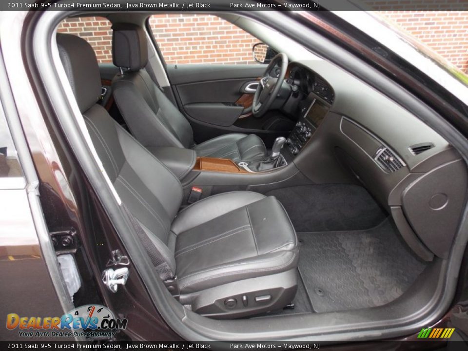 Front Seat of 2011 Saab 9-5 Turbo4 Premium Sedan Photo #26