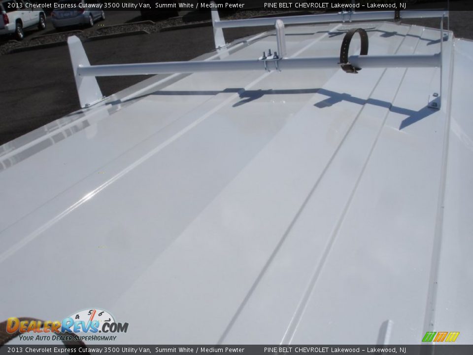 2013 Chevrolet Express Cutaway 3500 Utility Van Summit White / Medium Pewter Photo #14