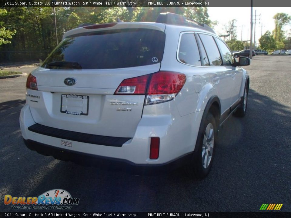 2011 Subaru Outback 3.6R Limited Wagon Satin White Pearl / Warm Ivory Photo #4