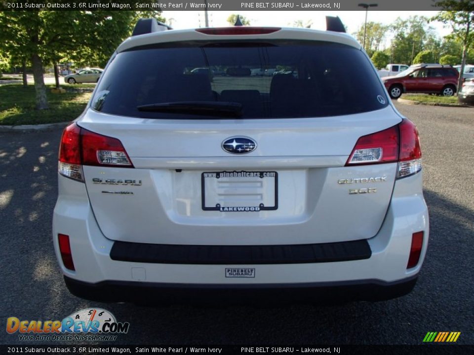 2011 Subaru Outback 3.6R Limited Wagon Satin White Pearl / Warm Ivory Photo #5