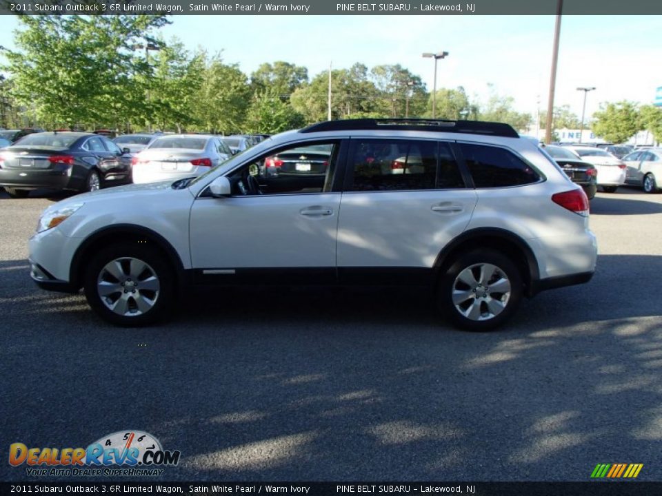 2011 Subaru Outback 3.6R Limited Wagon Satin White Pearl / Warm Ivory Photo #9