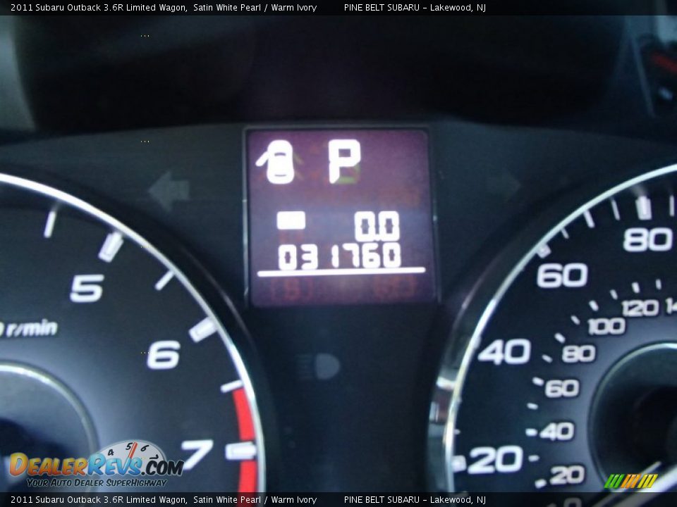 2011 Subaru Outback 3.6R Limited Wagon Satin White Pearl / Warm Ivory Photo #14