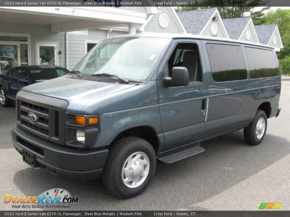 Front 3/4 View of 2013 Ford E Series Van E350 XL Passenger Photo #3