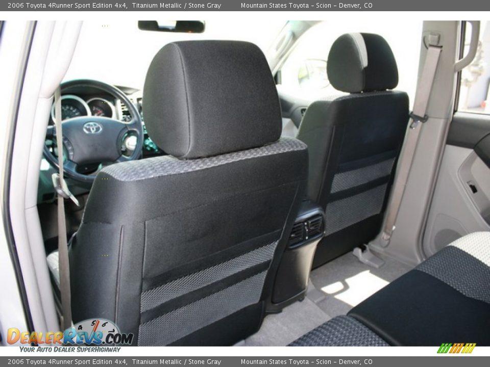 2006 Toyota 4Runner Sport Edition 4x4 Titanium Metallic / Stone Gray Photo #18