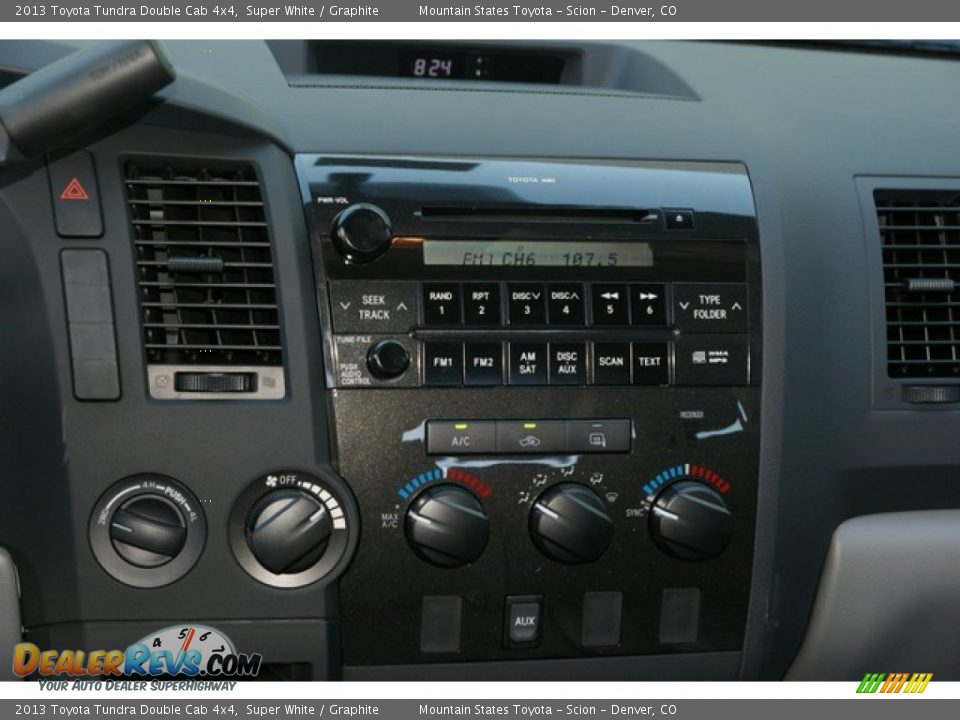 2013 Toyota Tundra Double Cab 4x4 Super White / Graphite Photo #6